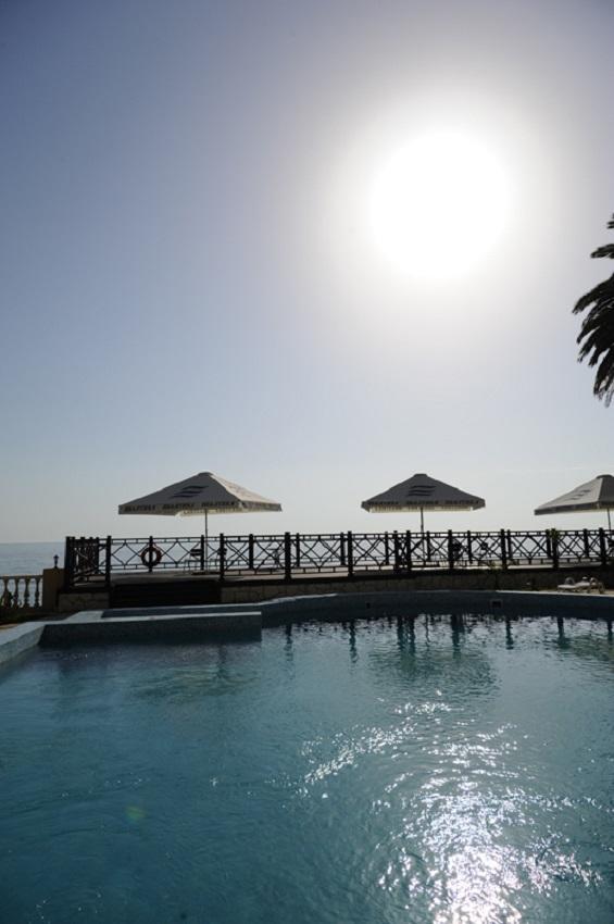 Lazurniy Bereg Hotel Gagra Luaran gambar