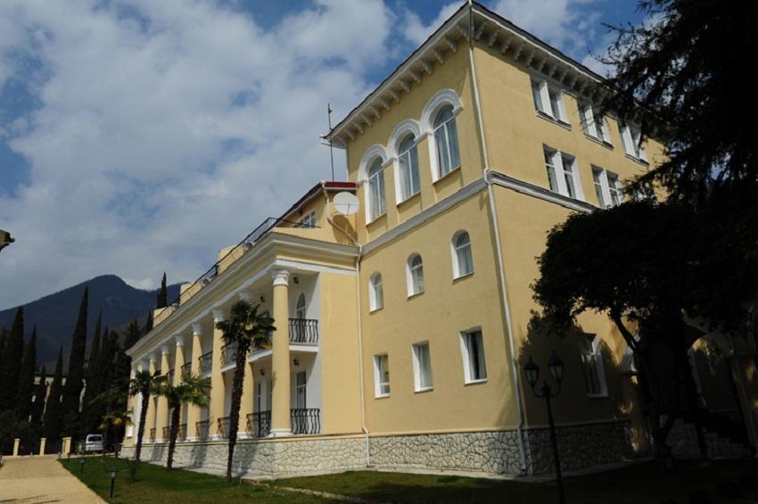 Lazurniy Bereg Hotel Gagra Luaran gambar