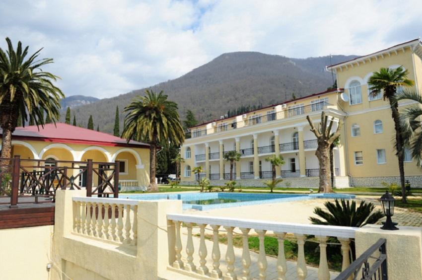 Lazurniy Bereg Hotel Gagra Luaran gambar