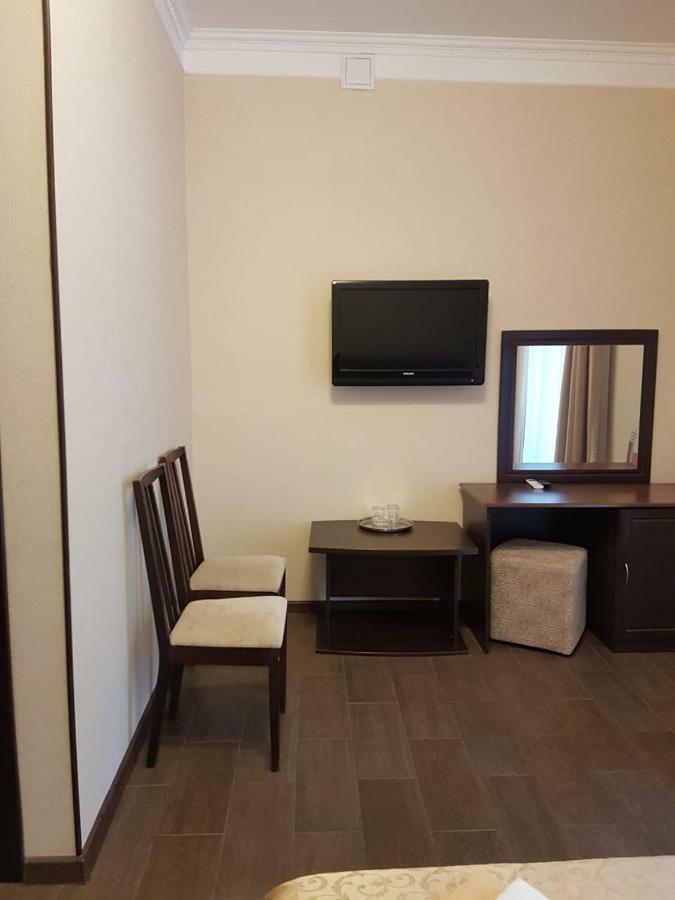 Lazurniy Bereg Hotel Gagra Luaran gambar