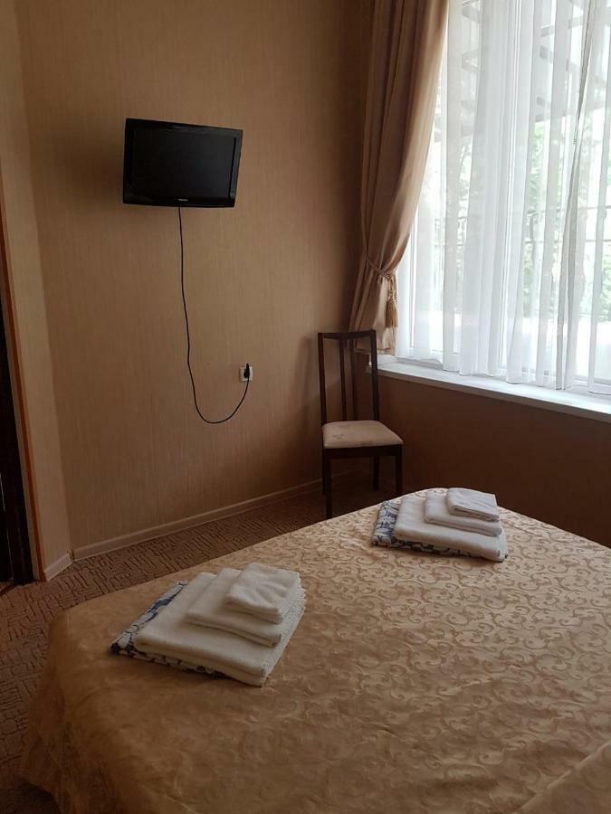 Lazurniy Bereg Hotel Gagra Luaran gambar